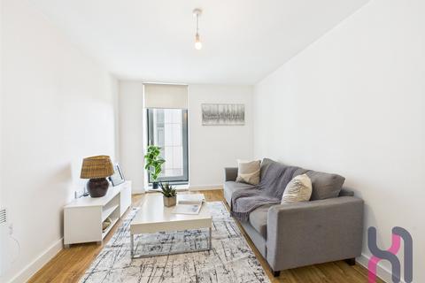 1 bedroom flat to rent, Media City, Michigan Point Tower B, 11 Michigan Avenue, Salford, M50
