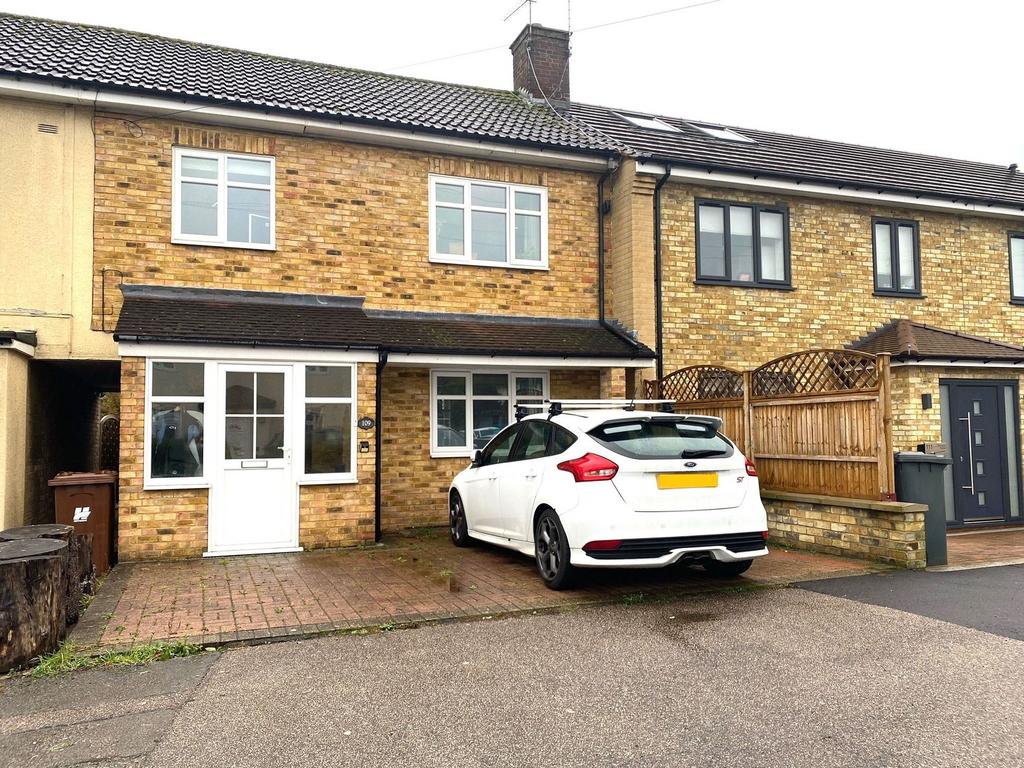 Rossington Avenue, Borehamwood, WD6 3 bed terraced house £475,000