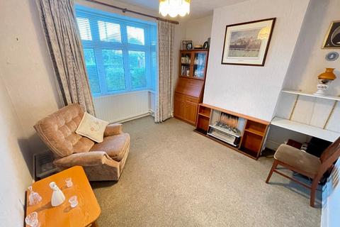 3 bedroom semi-detached house for sale, Windermere Crescent, Luton, Bedfordshire, LU3 2PR