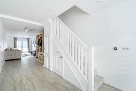6 bedroom semi-detached house for sale, High Wycombe,  Buckinghamshire,  HP12
