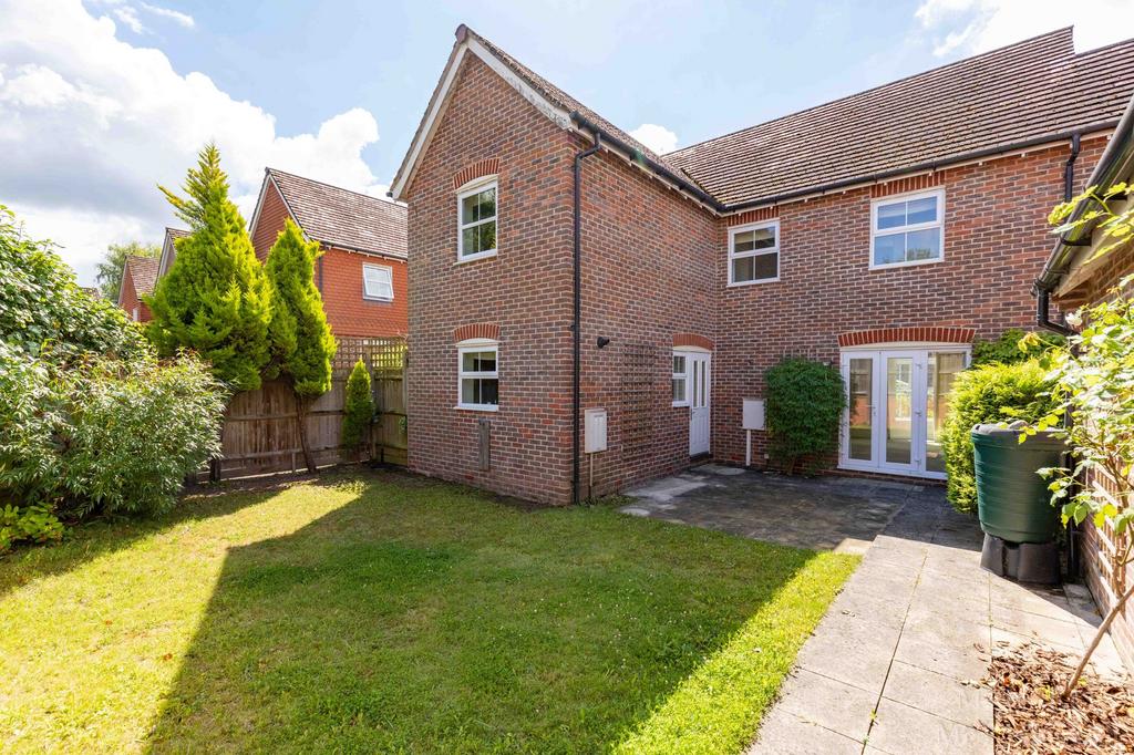 East Grinstead, East Grinstead RH19 4 bed detached house for sale £