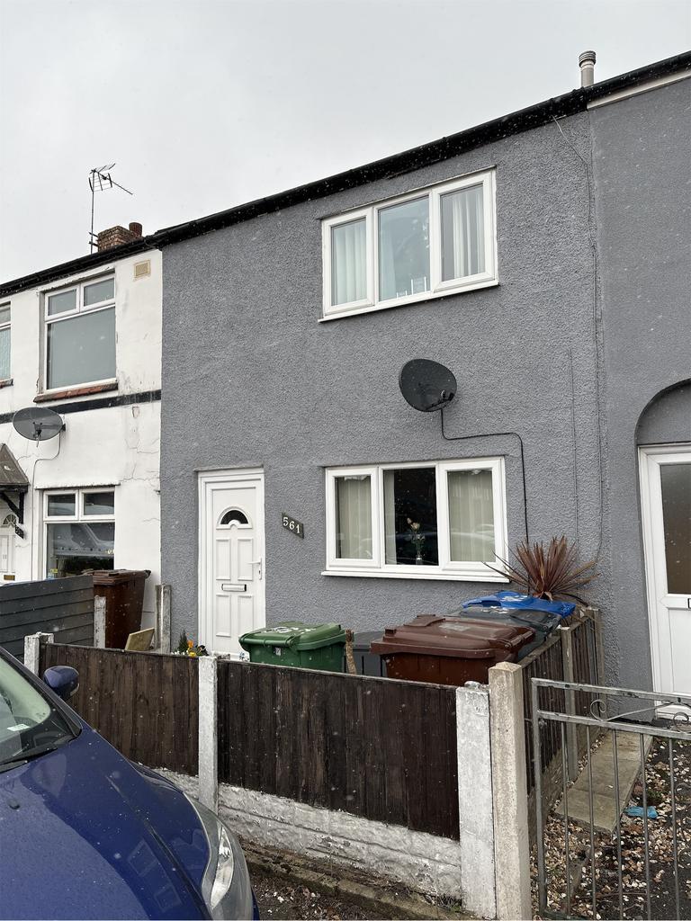 Atherton Road, Wigan, Lancashire, WN2 2 bed terraced house for sale £