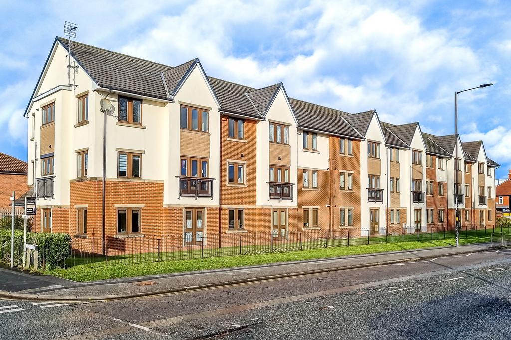 Knaresborough Road, Harrogate, HG2 2 bed apartment for sale £185,000