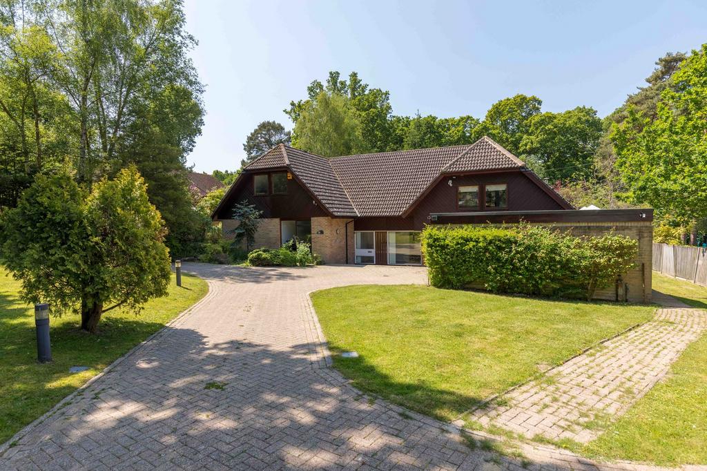 Forest Row, Forest Row RH18 6 bed detached house for sale £1,500,000