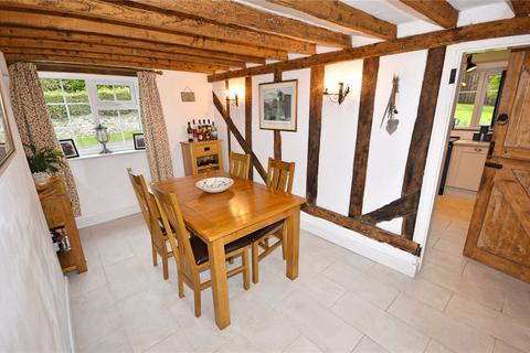 undefined, Bettws Cedewain, Newtown, Powys, SY16