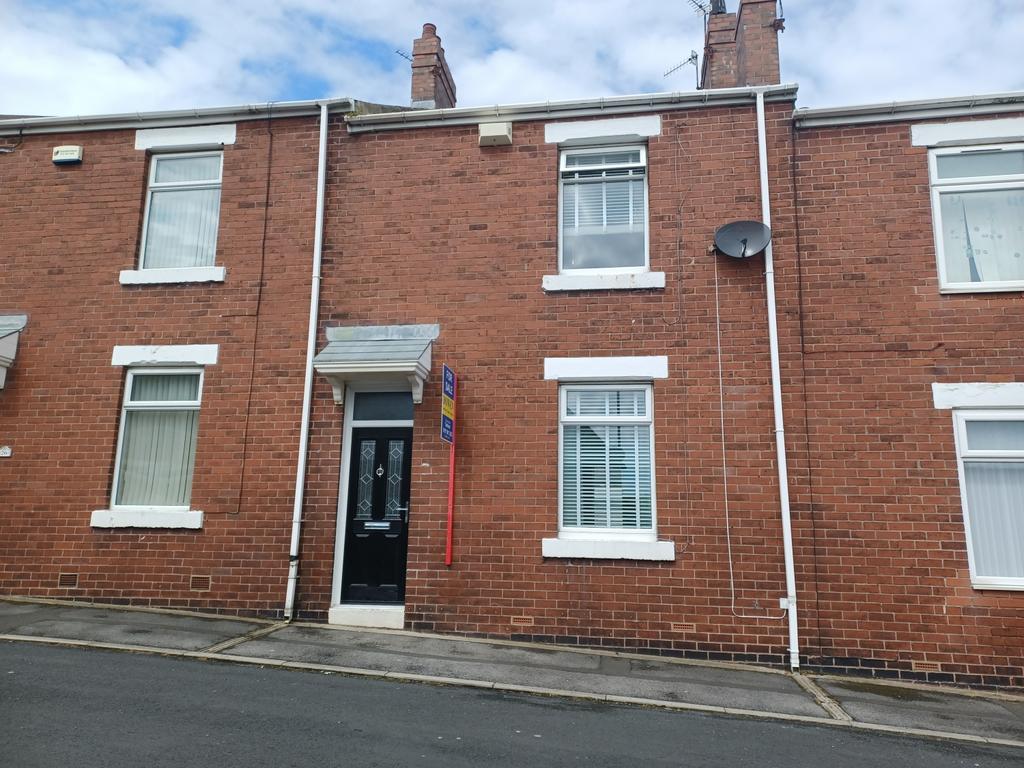 Londonderry Street, Seaham, County Durham, SR7 2 bed terraced house for