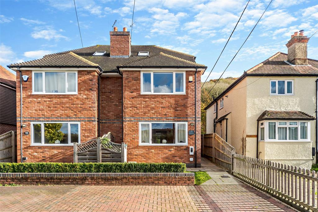 Warrendene Road, Hughenden Valley... 3 bed semidetached house £650,000