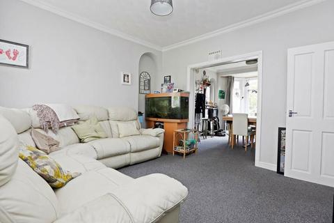 3 bedroom terraced house for sale - Berw Road, Pontypridd, Rhondda Cynon Taff, CF37 2AA
