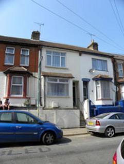 4 bedroom house to rent, Corporation Road, Gillingham