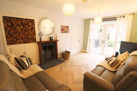 185 Brenfield Road, Glasgow, G44 3PE