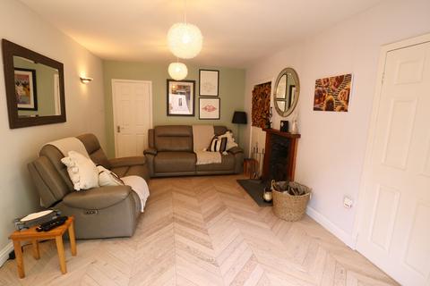 185 Brenfield Road, Glasgow, G44 3PE