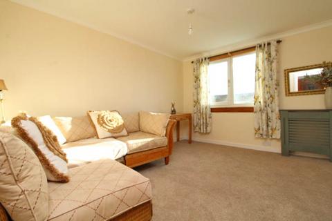 2 bedroom flat to rent, 39B James Street, Helensburgh, G84 8XF