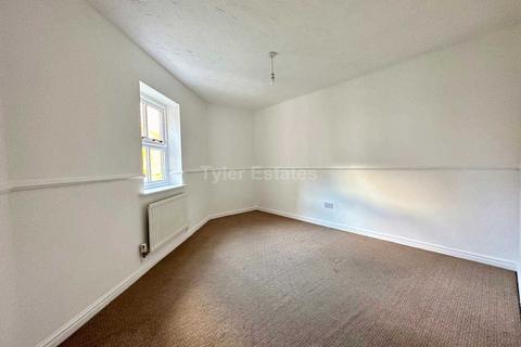 10 Bramble Tye, Laindon, Basildon, SS15 5GS