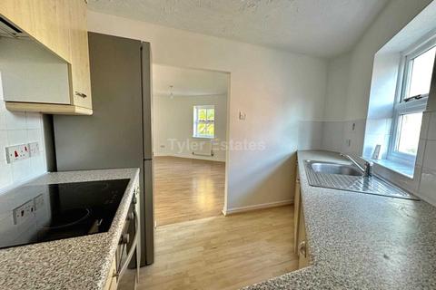 10 Bramble Tye, Laindon, Basildon, SS15 5GS