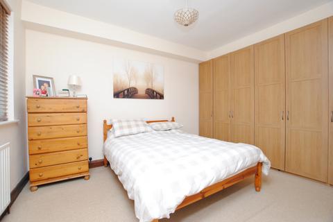 3 Brentvale Avenue, Southall, UB1 3ER