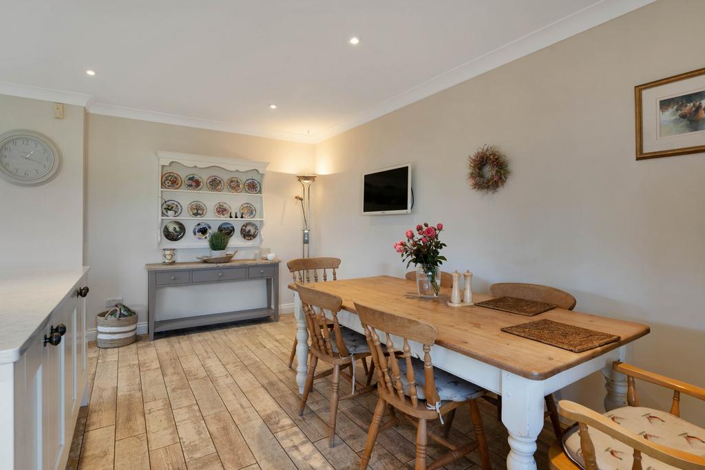 Overgate Road, Swayfield, Grantham, NG33 3 bed detached bungalow for