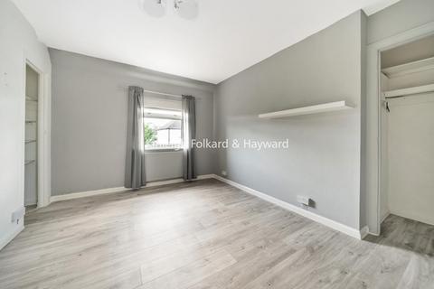 4 Narrow Way, Bromley, BR2 8JB