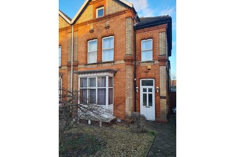 8 bedroom house share to rent, Taunton Road, Bridgwater