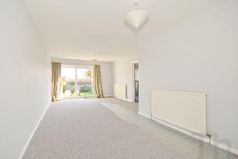 3 bedroom end of terrace house to rent, Cowes PO31