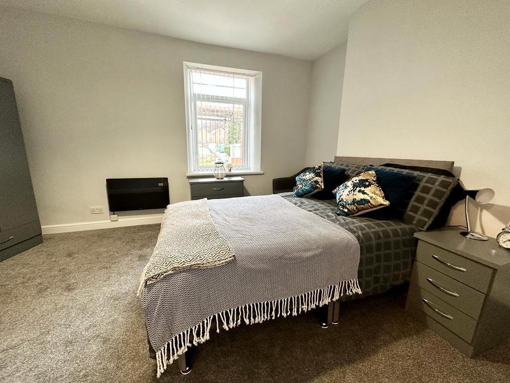 4 bedroom , hmo , carlton road, barnsley