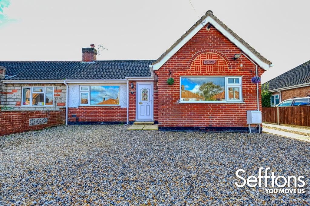 St. Williams Way, Thorpe, NR7 2 bed semidetached bungalow for sale £