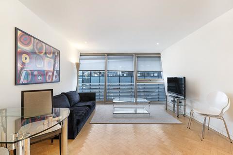 2 bedroom apartment to rent, Hester Road, London, SW11