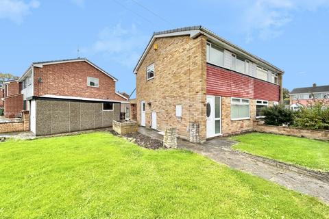 3 bedroom semi-detached house for sale - Towton Drive, Castleford