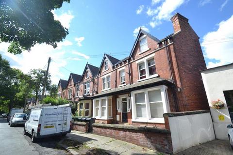 1 bedroom flat to rent, Oakwood Avenue, Oakwood, Leeds, LS8