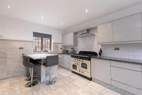 5 bedroom detached house for sale - Loxley Road, Sheffield, S6 4TG