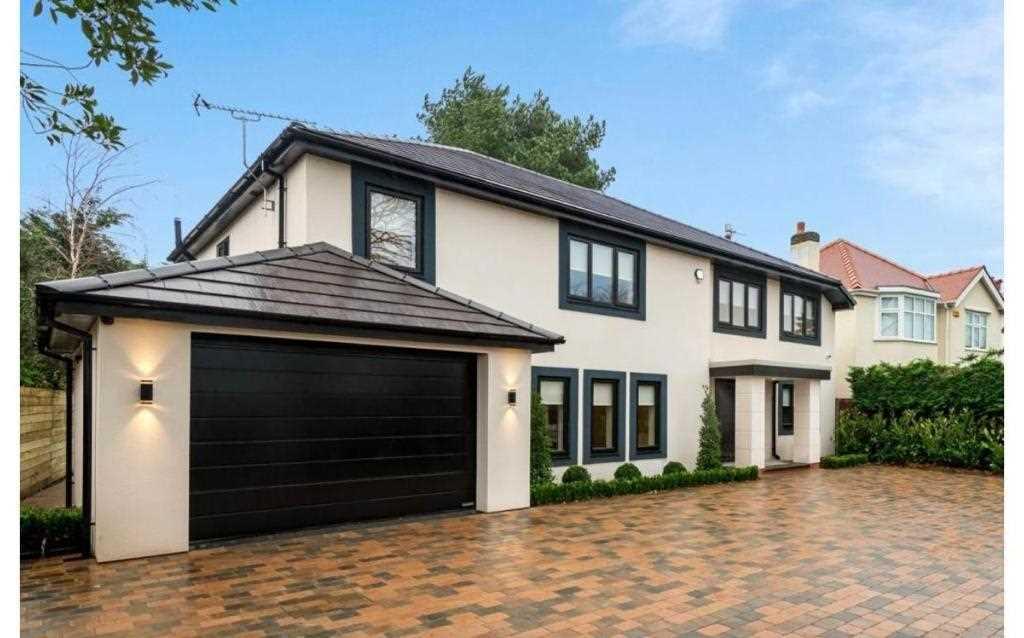 Timms Lane, formby 5 bed detached house £3,500 pcm (£808 pw)