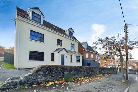 6 bedroom detached house for sale, Cimla Road, Cimla, Neath, Neath Port Talbot. SA11 3TT