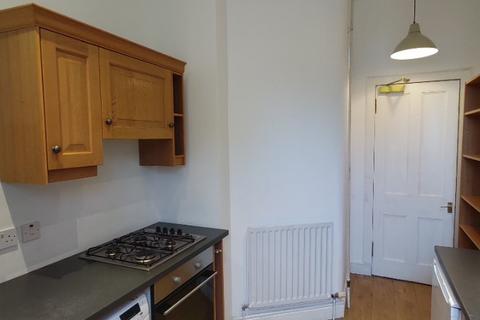 2 bedroom flat to rent, Livingstone Place, Edinburgh EH9