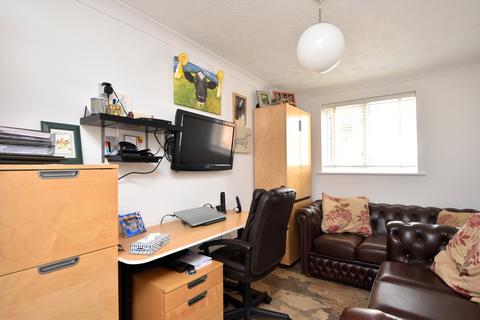 1 Bramley Chase, Ipswich, IP4 4LW