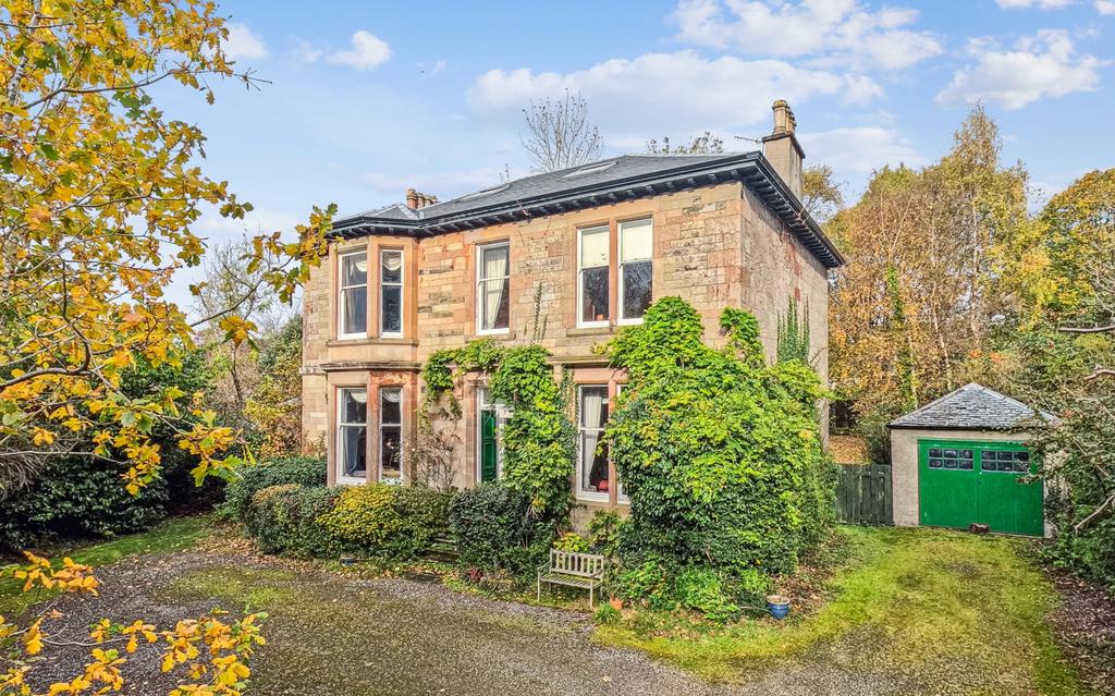 Queen Street, Helensburgh, Argyll and Bute, G84 9QL 5 bed detached