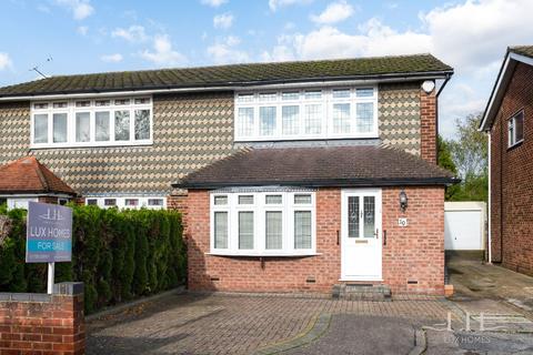 10 Oakdene Close, Hornchurch, RM11 1HD