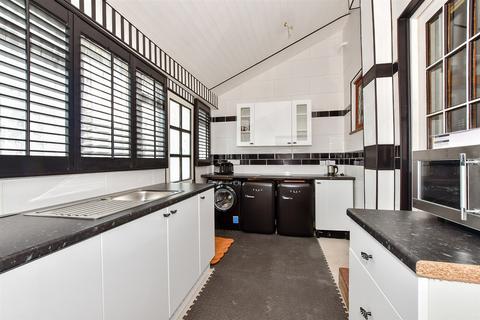 2 bedroom terraced house for sale, Downs Road, Walmer, Deal, Kent
