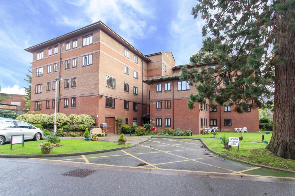 Westbury Lodge Close, Pinner HA5 2 bed property for sale £335,000