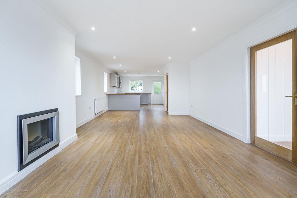 Open Plan Living/Dining Area