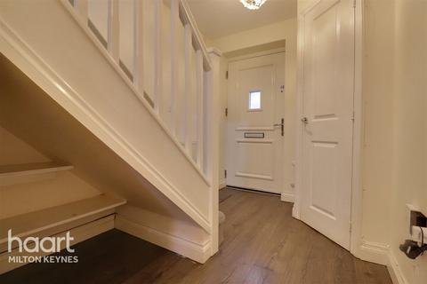 2 bedroom terraced house to rent, Rays Close, Bletchley