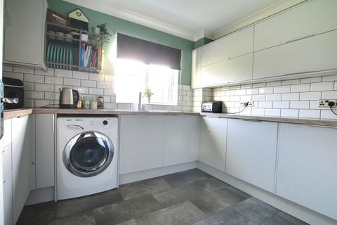 22 Drovers Close, Ramsey Mereside, Huntingdon, PE26 2UH