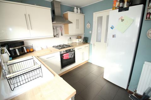 4 bedroom semi-detached house for sale, Ruskin Drive, Warminster