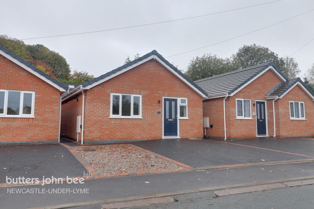 Park Road, Silverdale, NewcastleunderLyme 2 bed detached bungalow for