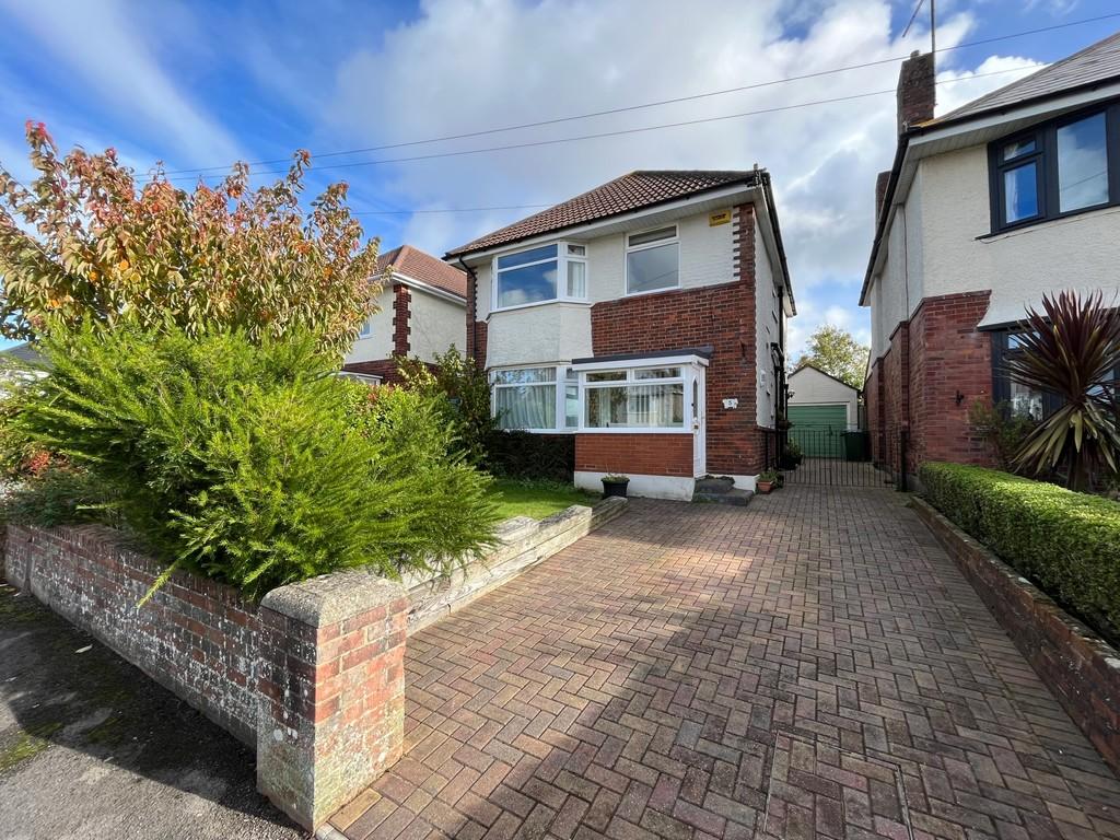 Rowland Avenue, Oakdale 3 bed detached house for sale £449,950
