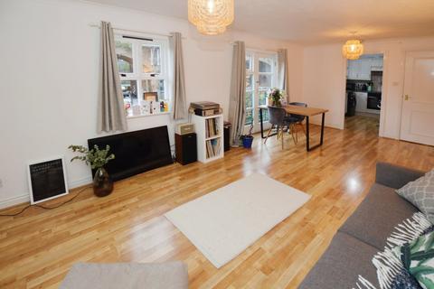 2 bedroom flat for sale - Ashton House, Slate Wharf, Castlefield, Greater Manchester, M15
