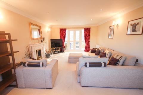 5 bedroom detached house to rent - Tryplets, Fleet GU52