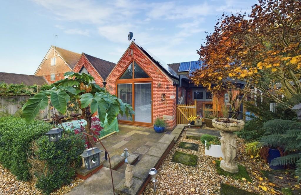 Hound Hill, Marchington 3 bed barn conversion for sale £425,000