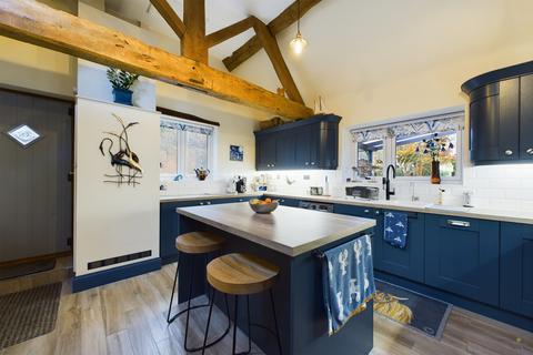 Kestrel Barn Hound Hill, Marchington, Uttoxeter, ST14 8LN