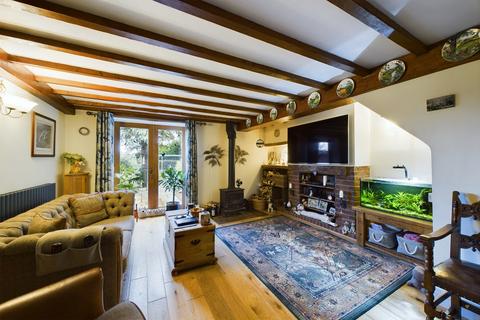 Kestrel Barn Hound Hill, Marchington, Uttoxeter, ST14 8LN
