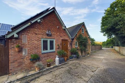 Kestrel Barn Hound Hill, Marchington, Uttoxeter, ST14 8LN