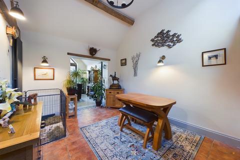 Kestrel Barn Hound Hill, Marchington, Uttoxeter, ST14 8LN